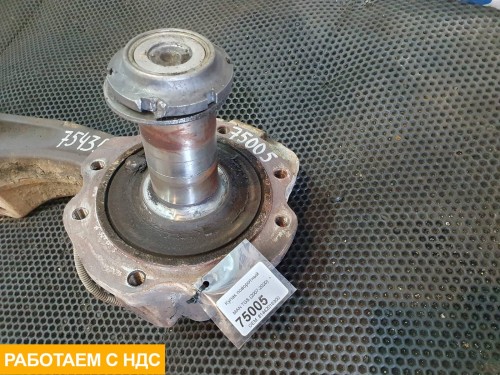 Кулак поворотный